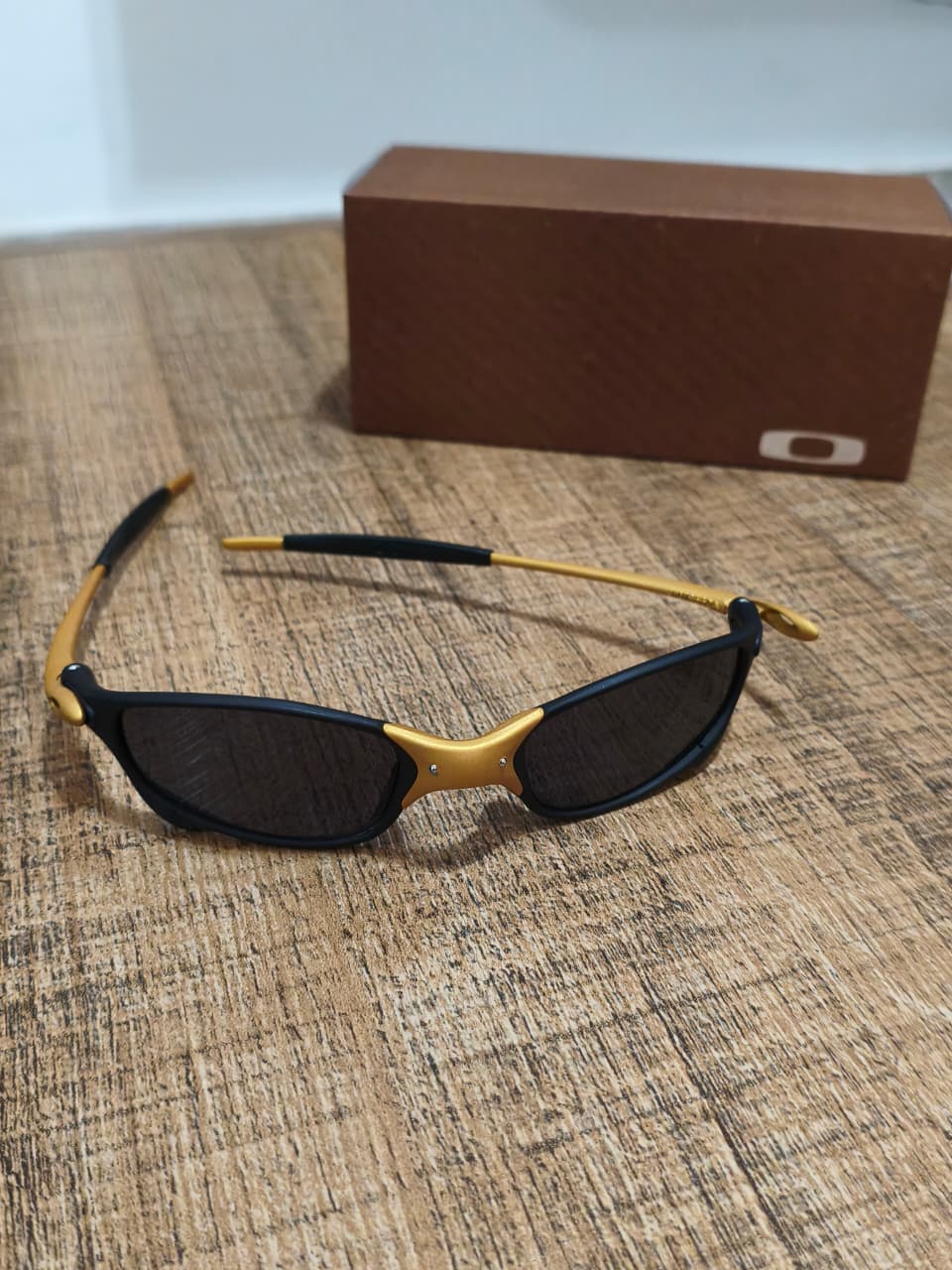 Óculos de Sol Juliet Corvette Preta