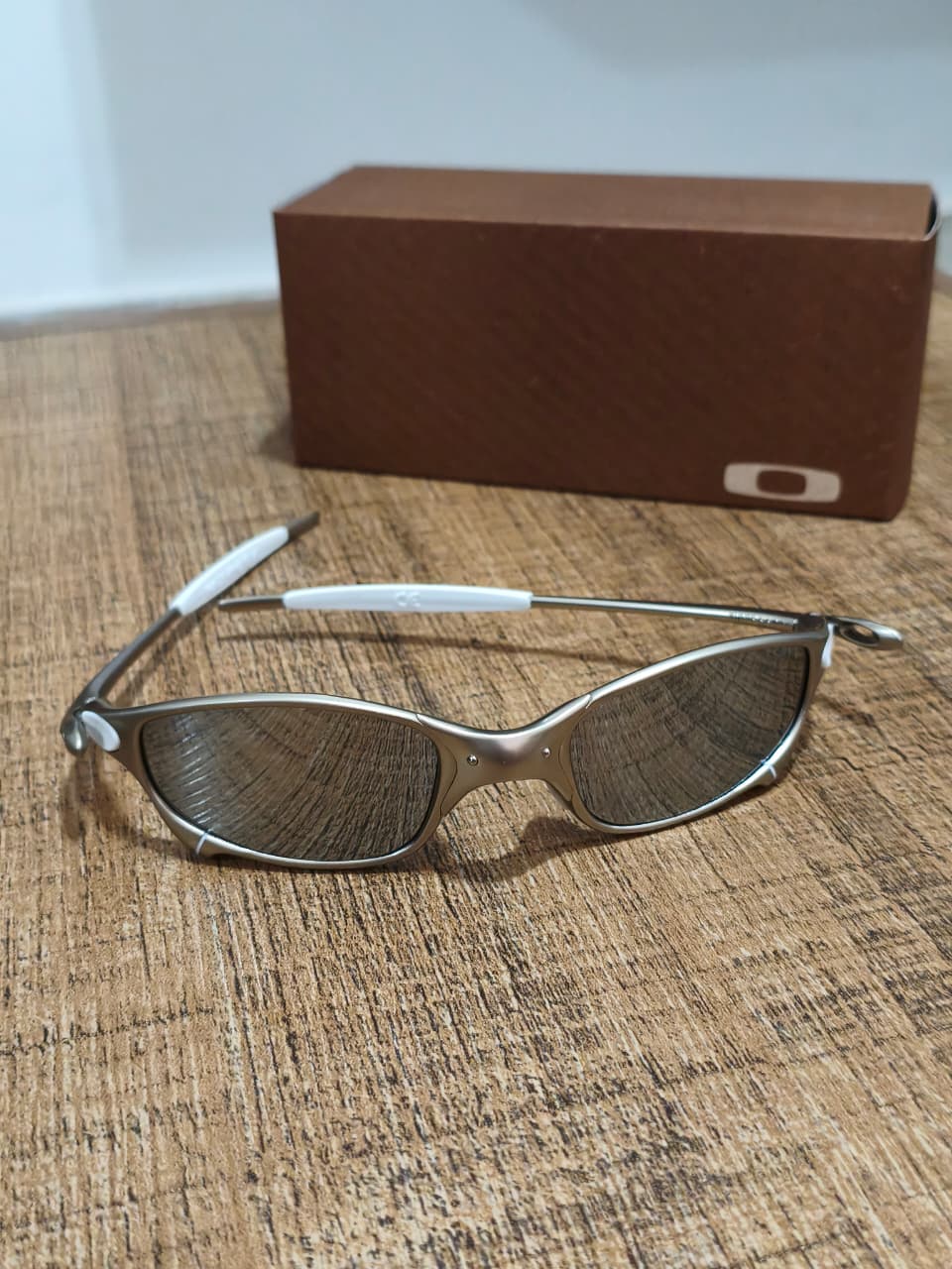 Óculos de Sol Juliet Plasma Prata